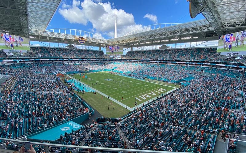 成都选手在,首届学青会,田径公开赛,皇冠体育,皇冠体育官网,在线体育博彩,皇冠体育投注,体育赛事,体育投注平台