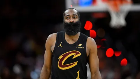 無梅西巴薩後防更堅固，教頭直言不諱